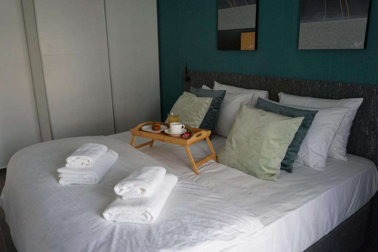 Korzo Suites Paceville Saint Julian's Eksteriør bilde